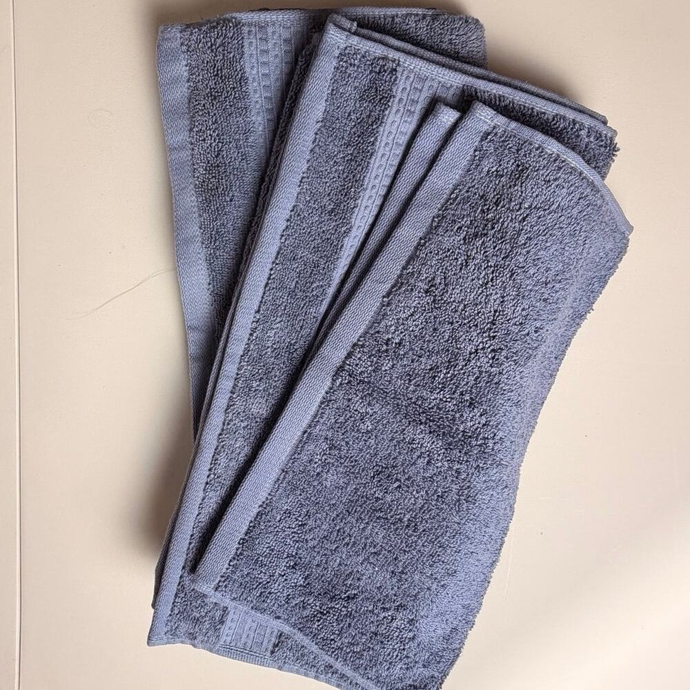 Purely Indulgent 5 piece Egyptian Cotton Hand Towel and Washcloth Set Blue